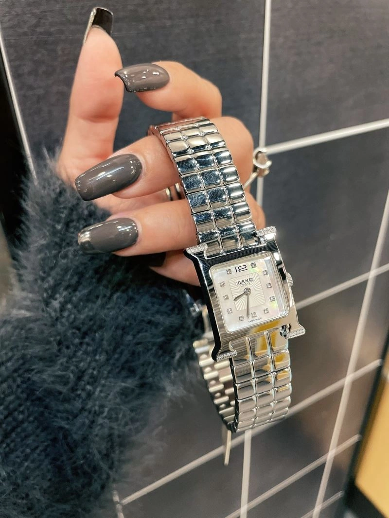 Trendsetting HERMES Watches 183752