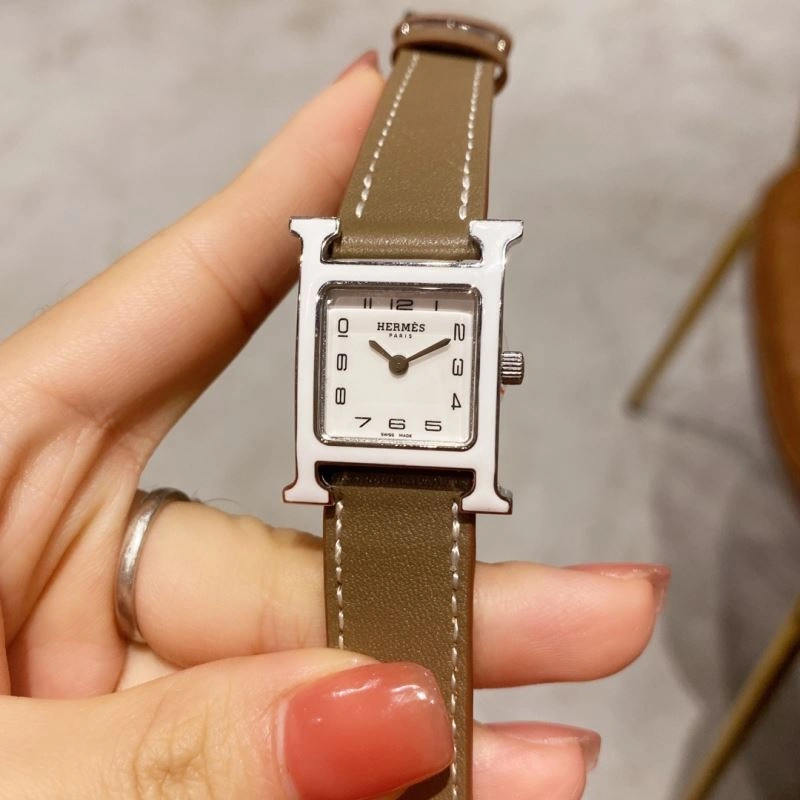 Modern HERMES Watches 183690