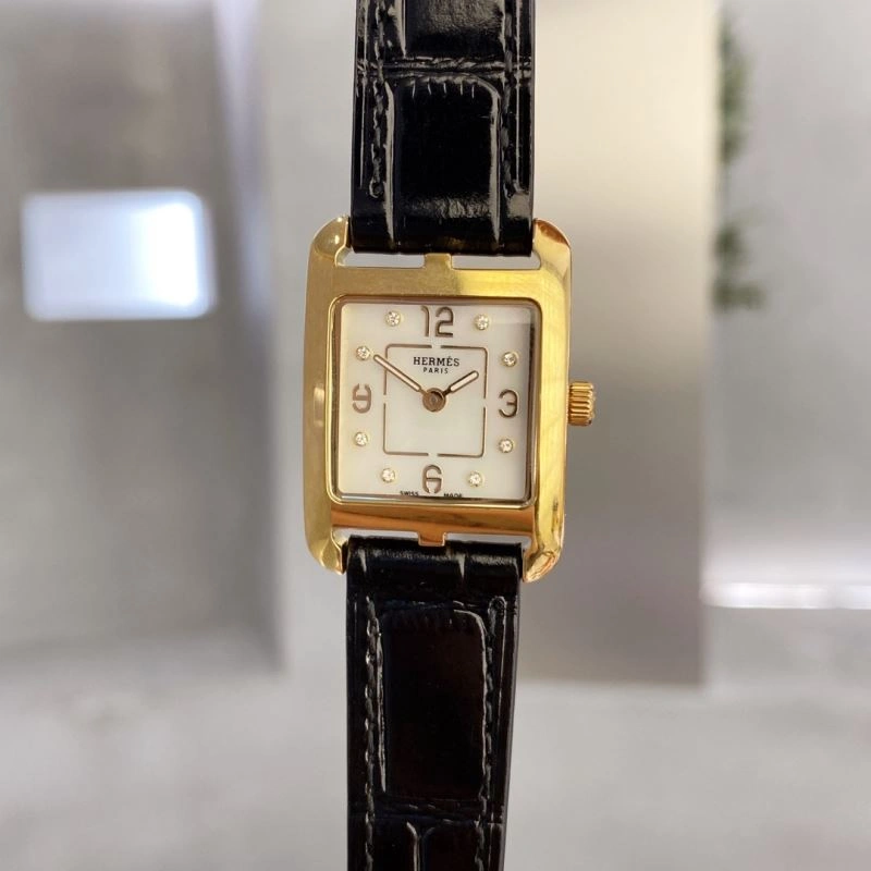 Bright HERMES Watches 183720