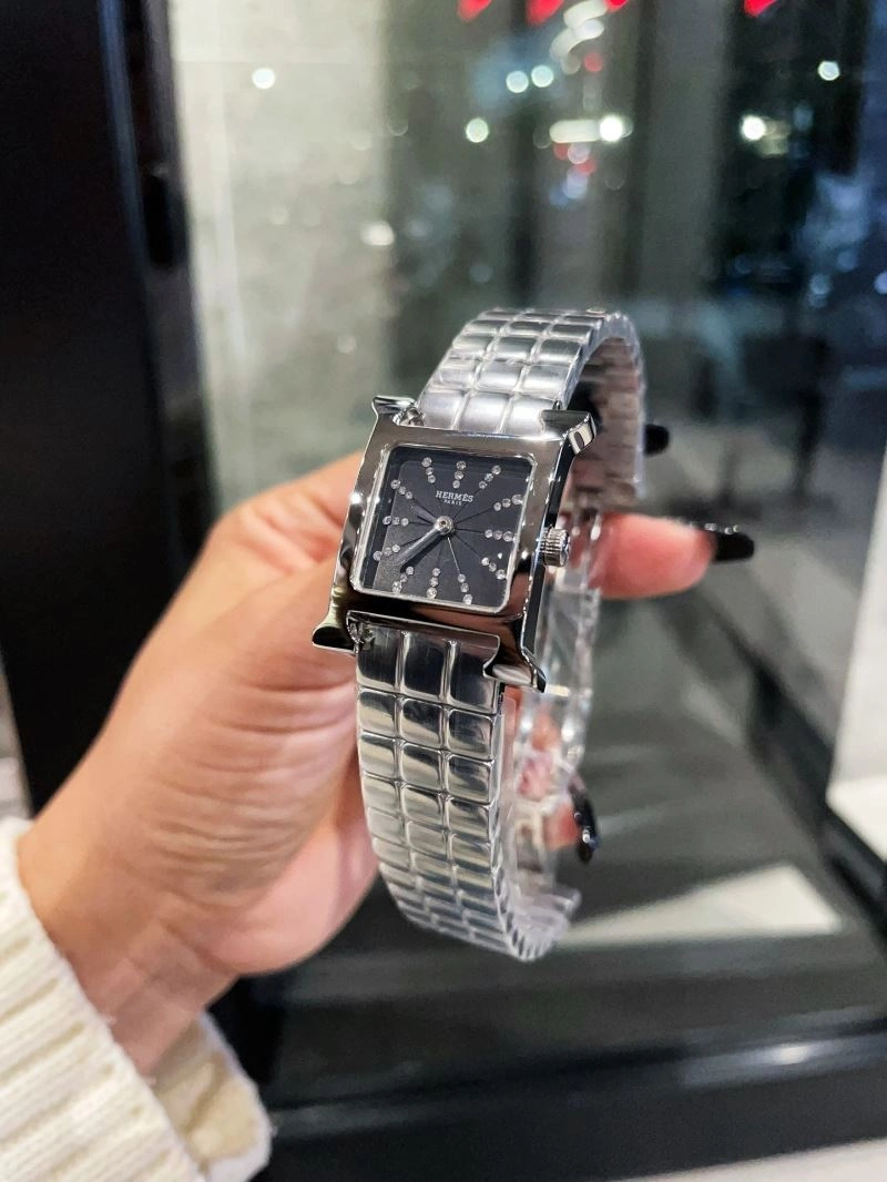 HERMES Watches Snug 183684
