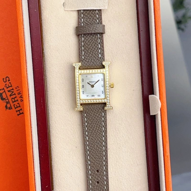 Bright HERMES Watches 183682