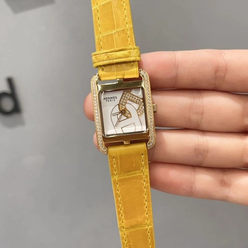 Flexible HERMES Watches 183679