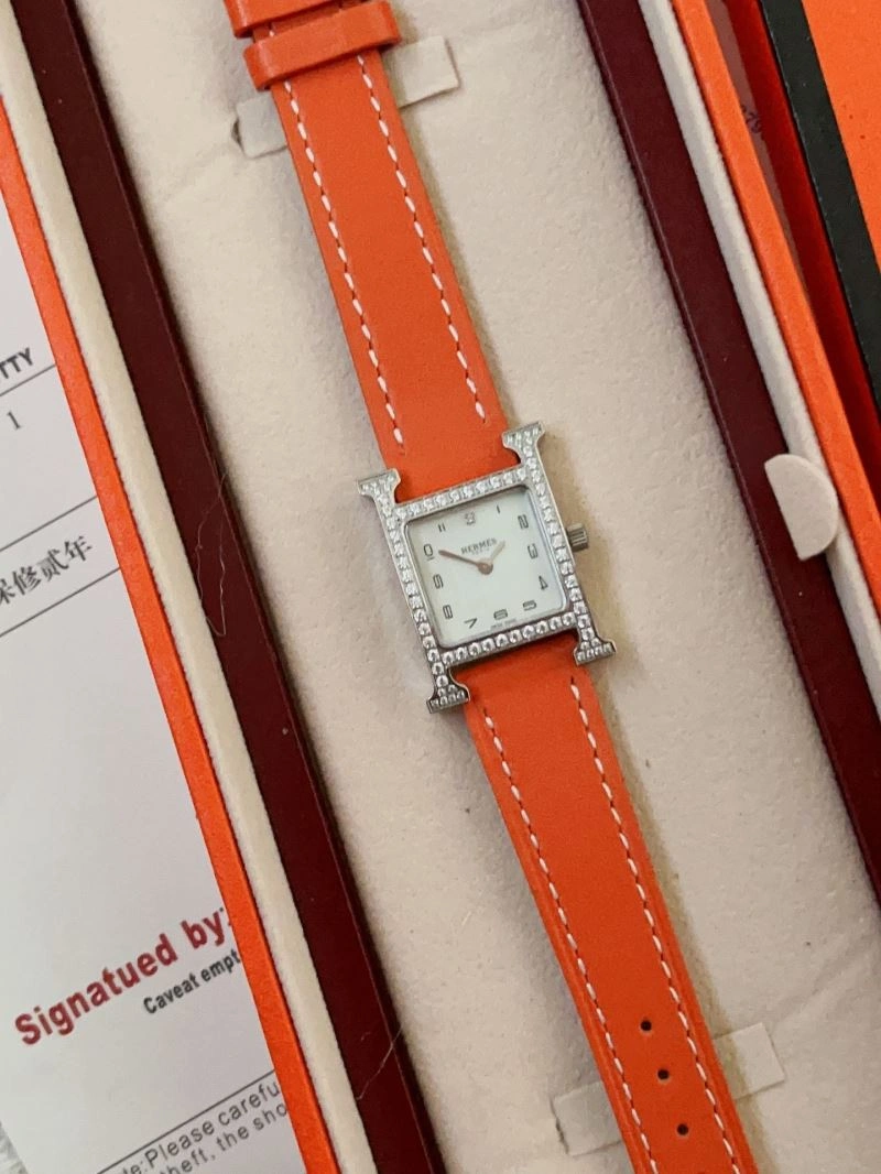 OdorResistant HERMES Watches 183657