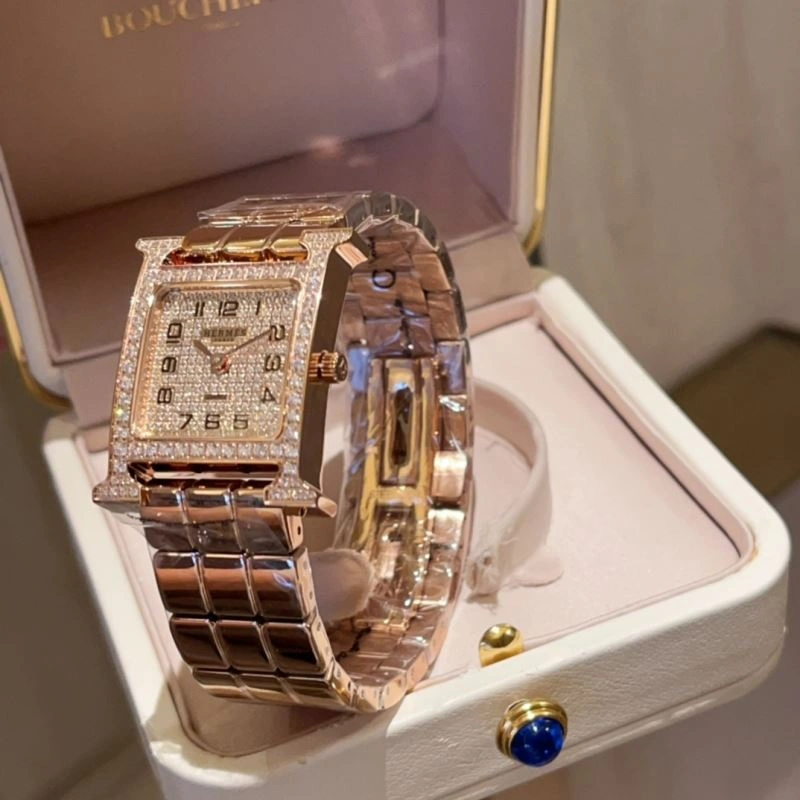 EyeCatching HERMES Watches 183566