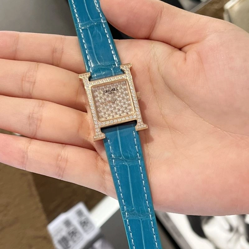 HERMES Watches Affordable 183582