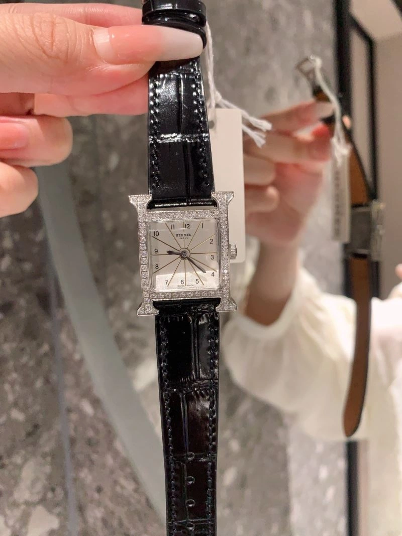 HERMES Watches FashionForward 183587