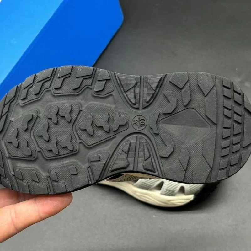 Minimalist HOKA SHOES 29358