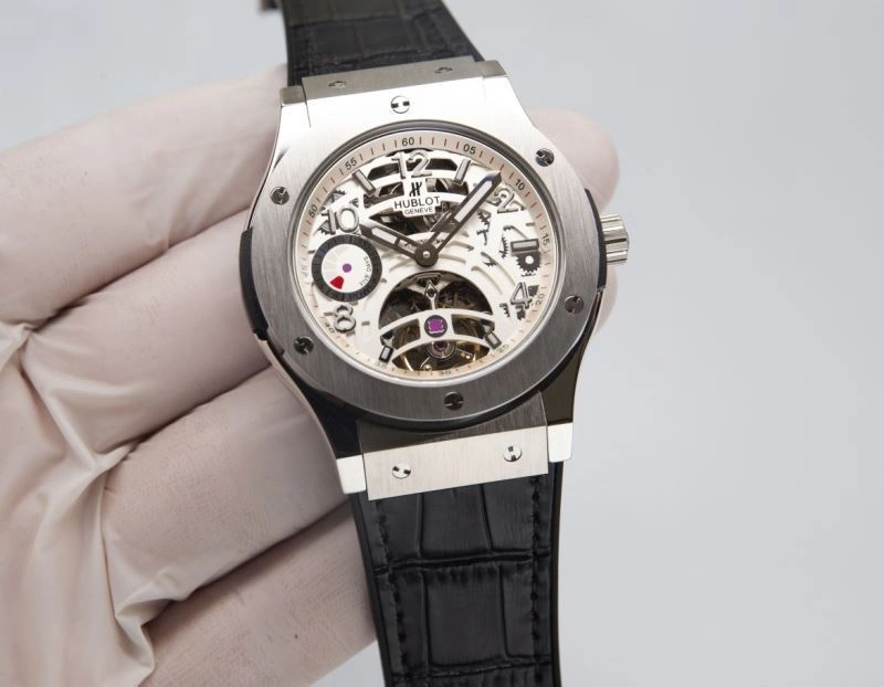 Trendy HUBLOT Watches 184502