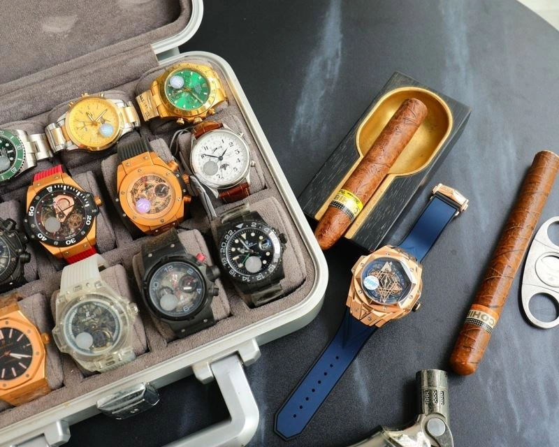 HUBLOT Watches Colorful 184328
