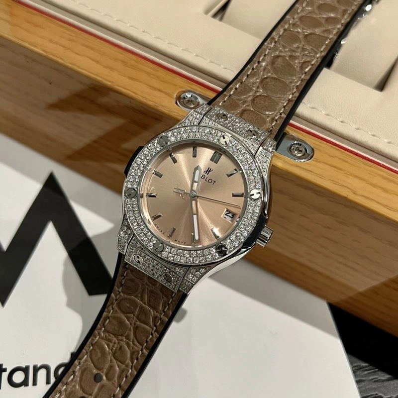 HUBLOT Watches Breathable 184323