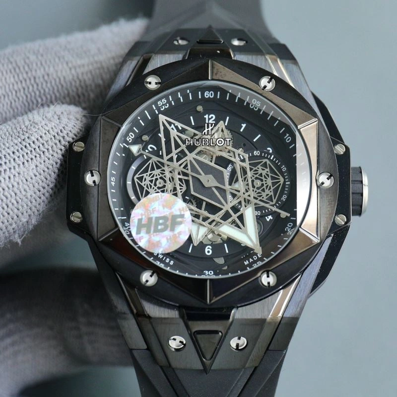 Effortless HUBLOT Watches 184274