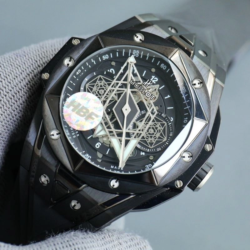 Effortless HUBLOT Watches 184274