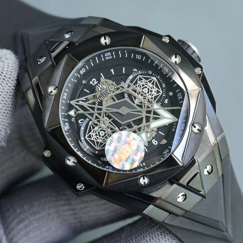 Effortless HUBLOT Watches 184274