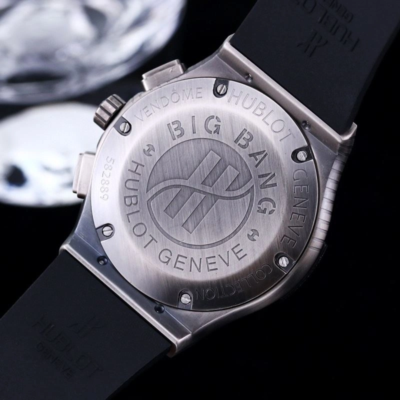 Minimalist HUBLOT Watches 184275