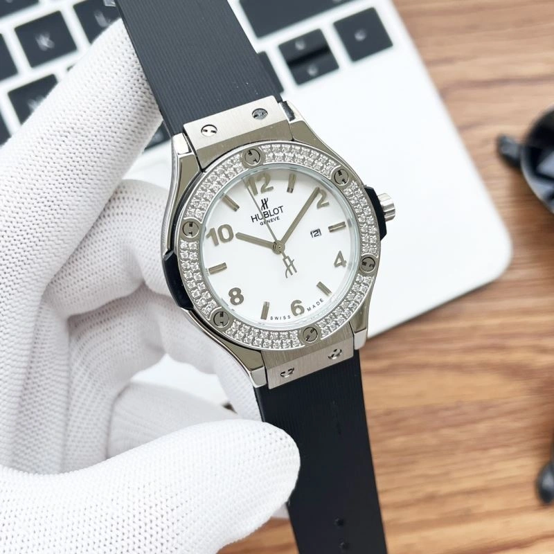 Flexible HUBLOT Watches 184146