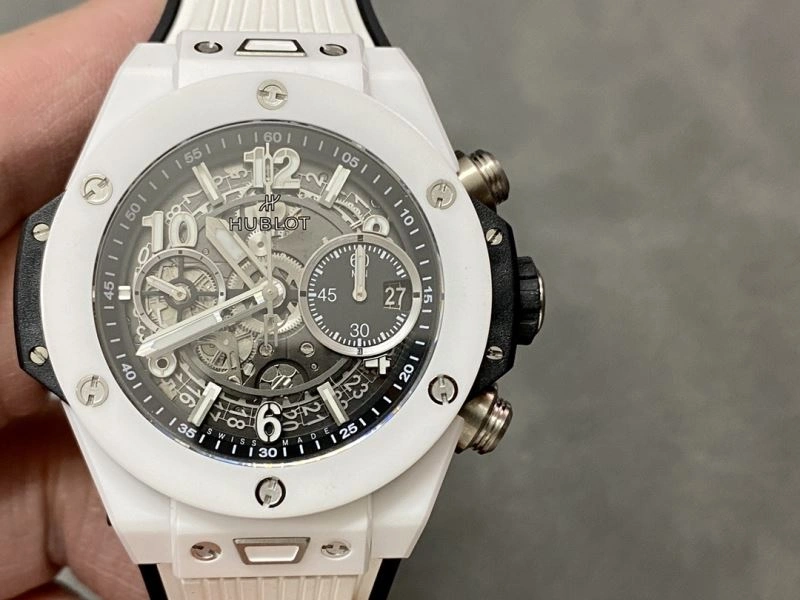 Sleek HUBLOT Watches 184117