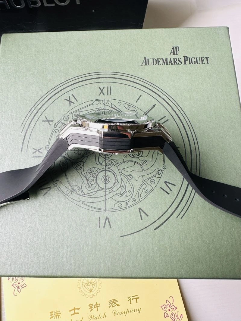 HUBLOT Watches WrinkleFree 184050
