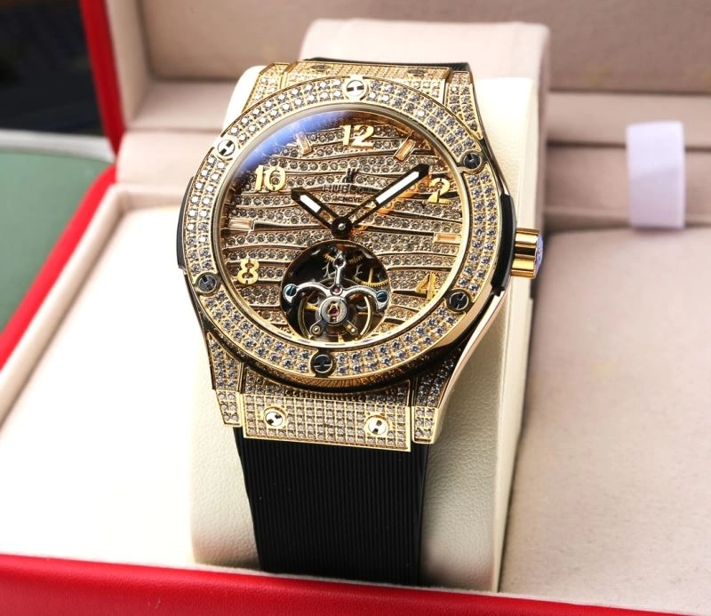 Effortless HUBLOT Watches 183850