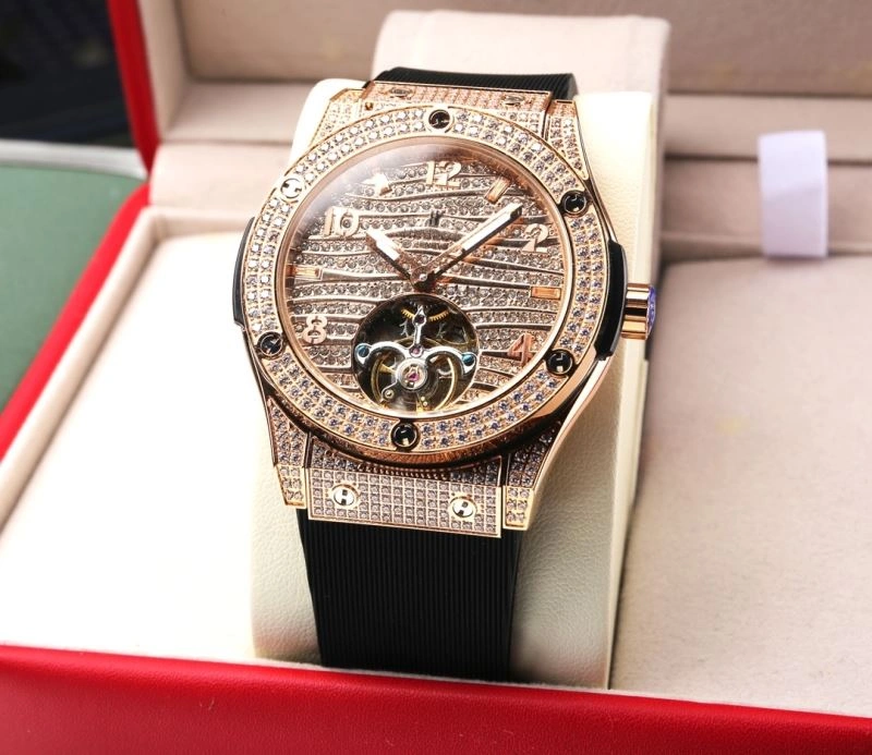 Effortless HUBLOT Watches 183850