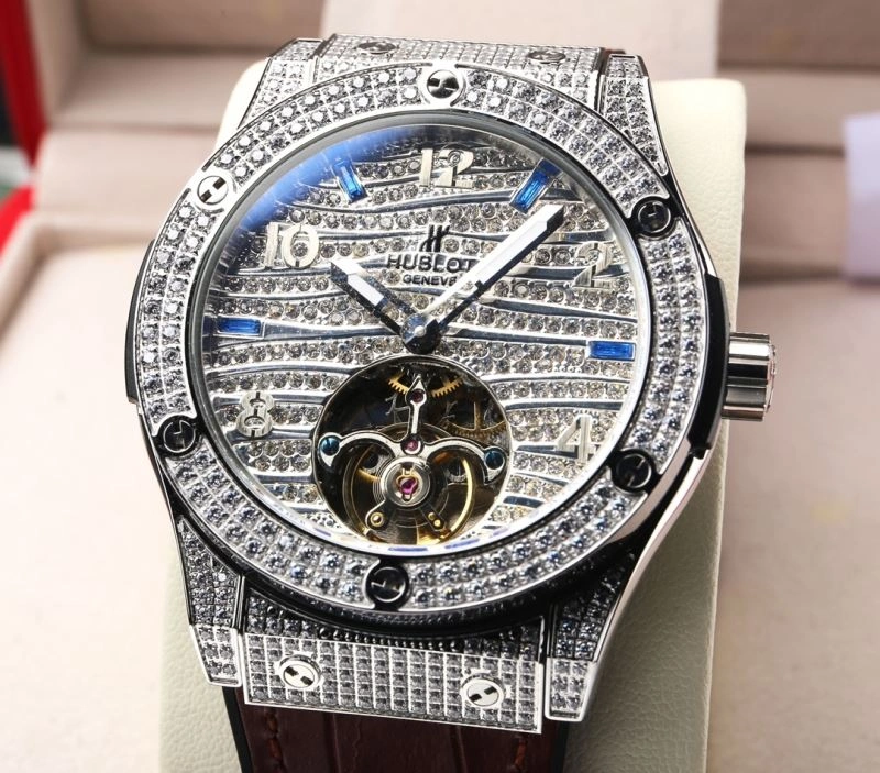 Effortless HUBLOT Watches 183850