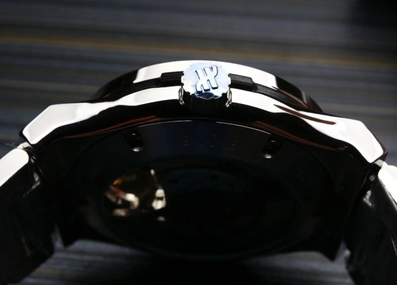 Effortless HUBLOT Watches 183850