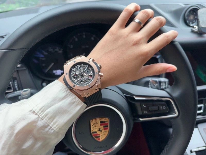 Tailored HUBLOT Watches 183909