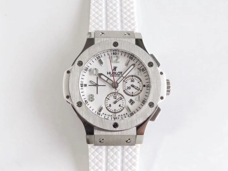 Effortless HUBLOT Watches 183886