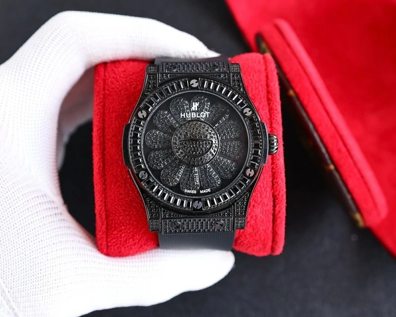 HUBLOT Watches Effortless 184018
