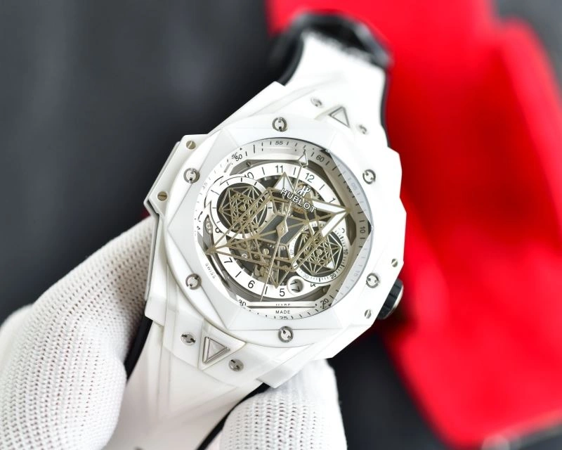 Trendsetting HUBLOT Watches 183984