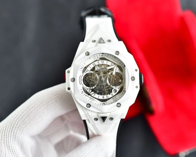 Trendsetting HUBLOT Watches 183984