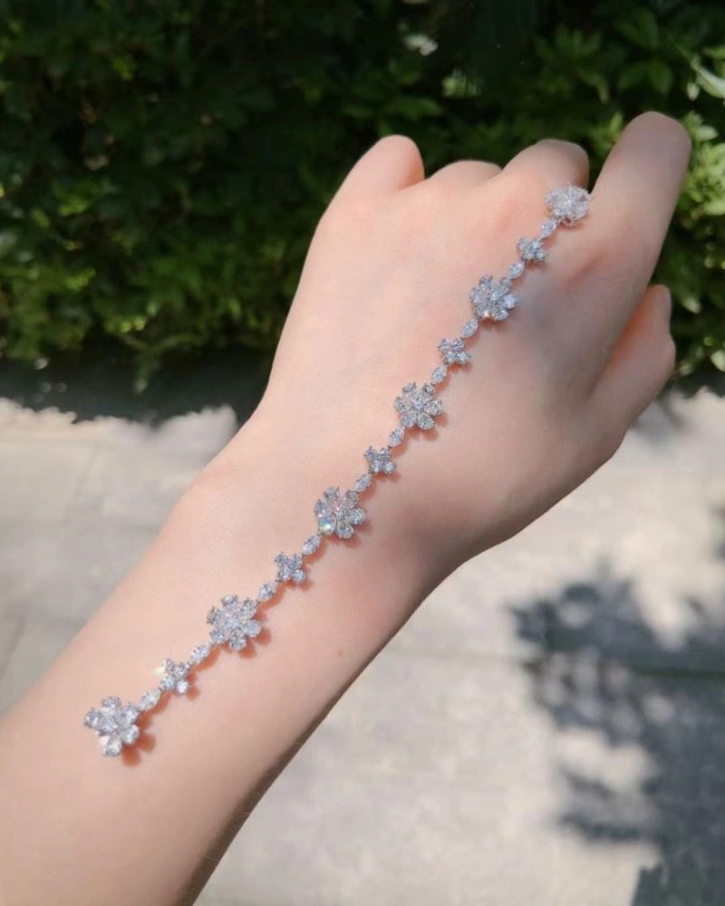 Youthful Harry Winston Bracelets 213905