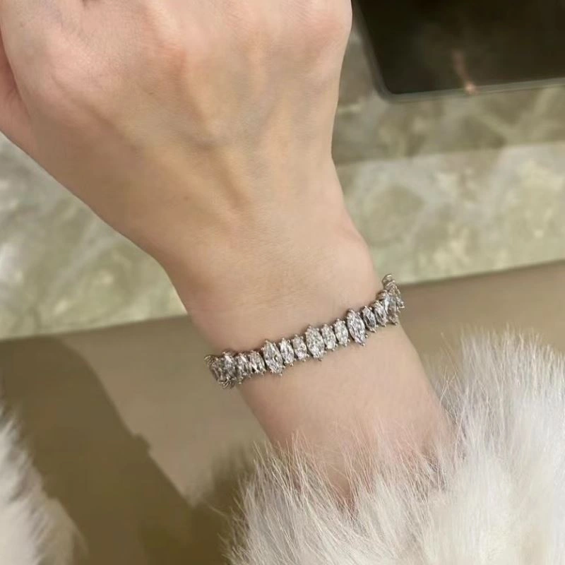 Cozy Harry Winston Bracelets 213460