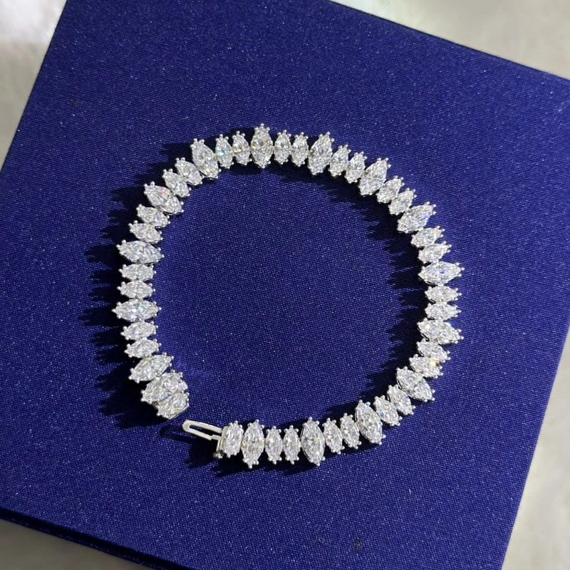 Cozy Harry Winston Bracelets 213460