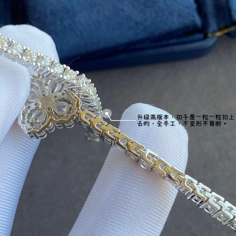 SunProtective Harry Winston Bracelets 211979