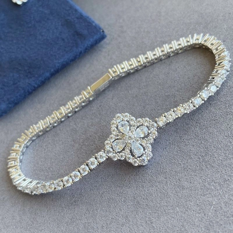 SunProtective Harry Winston Bracelets 211979