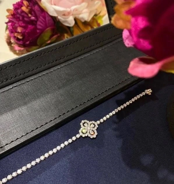 Harry Winston Bracelets EyeCatching 209762