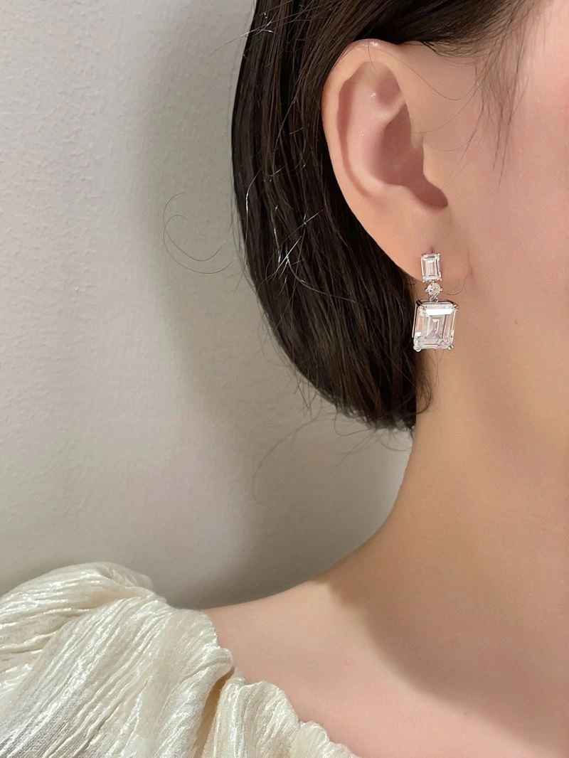 UrbanStyle Harry Winston Earrings 211960