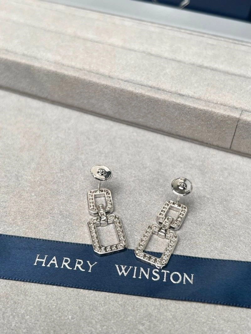 Casual Harry Winston Earrings 210633