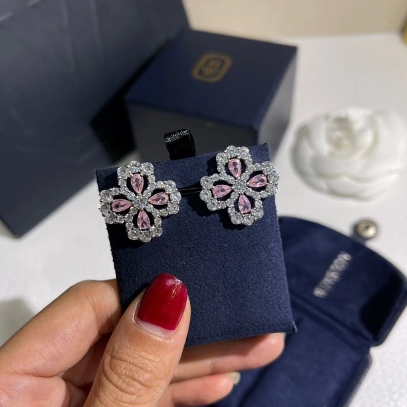 Harry Winston Earrings Stretchable 209759