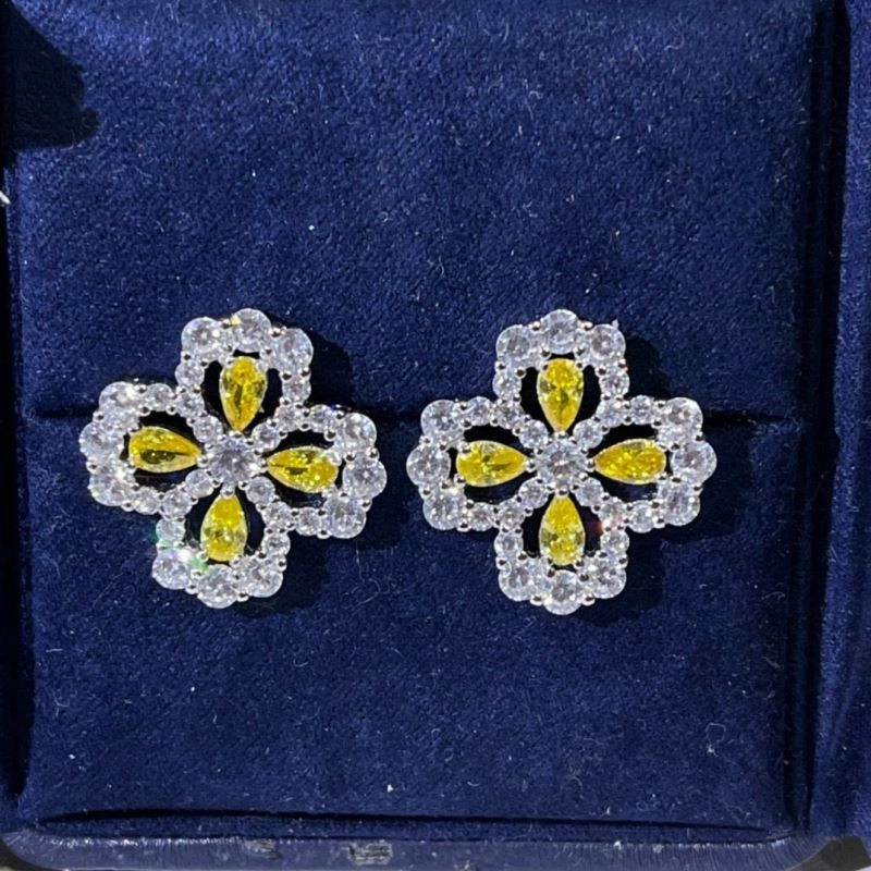 Harry Winston Earrings FreshLook 209768