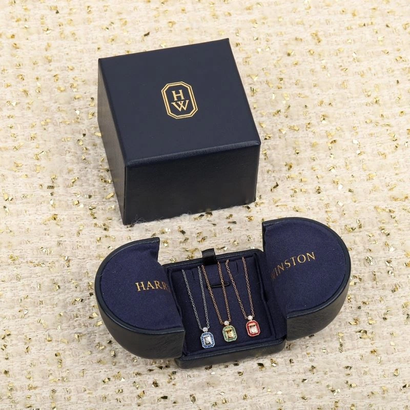 Soft Harry Winston Necklaces 214559