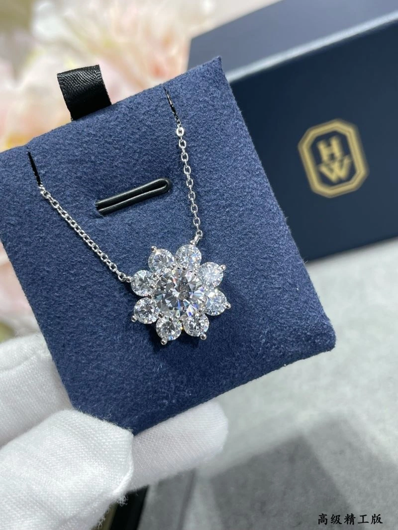 Harry Winston Necklaces WeatherProof 211962
