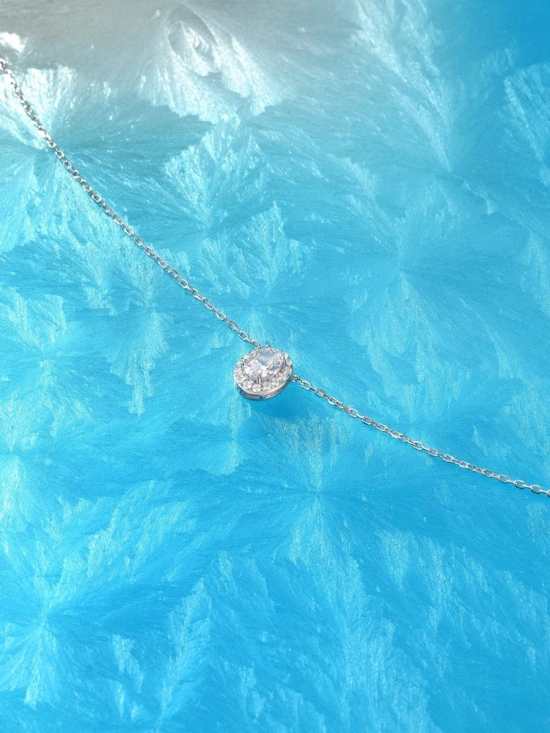 WellDesigned Harry Winston Necklaces 211965