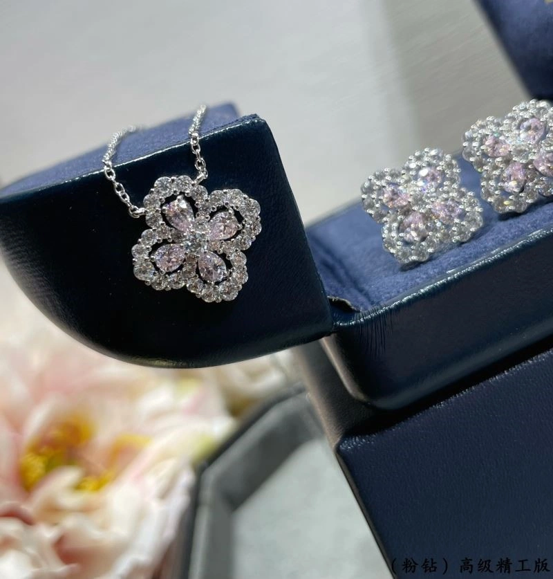 Harry Winston Necklaces Resilient 210630