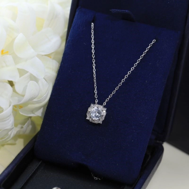Harry Winston Necklaces MultiPurpose 210620