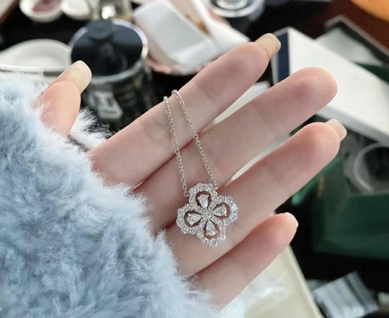 Harry Winston Necklaces Trendsetting 209758