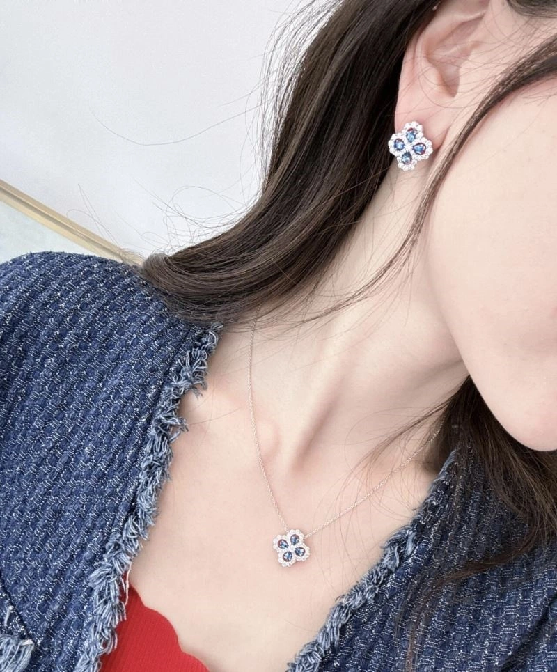 WellDesigned Harry Winston Necklaces 209761