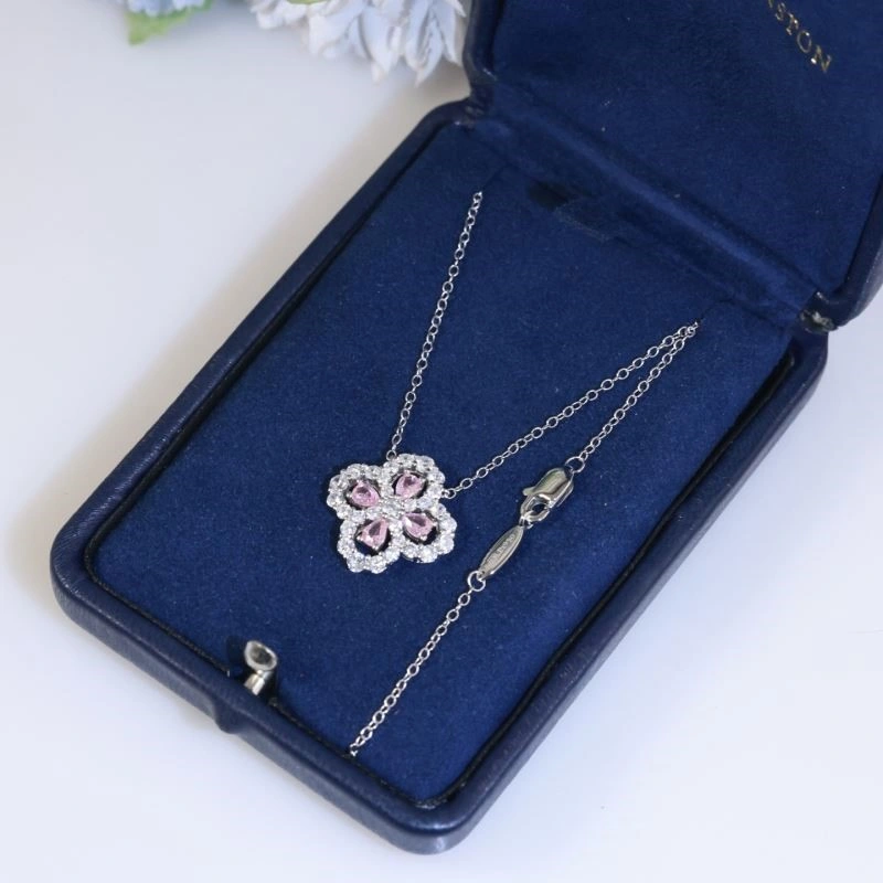 Harry Winston Necklaces UrbanChic 209756