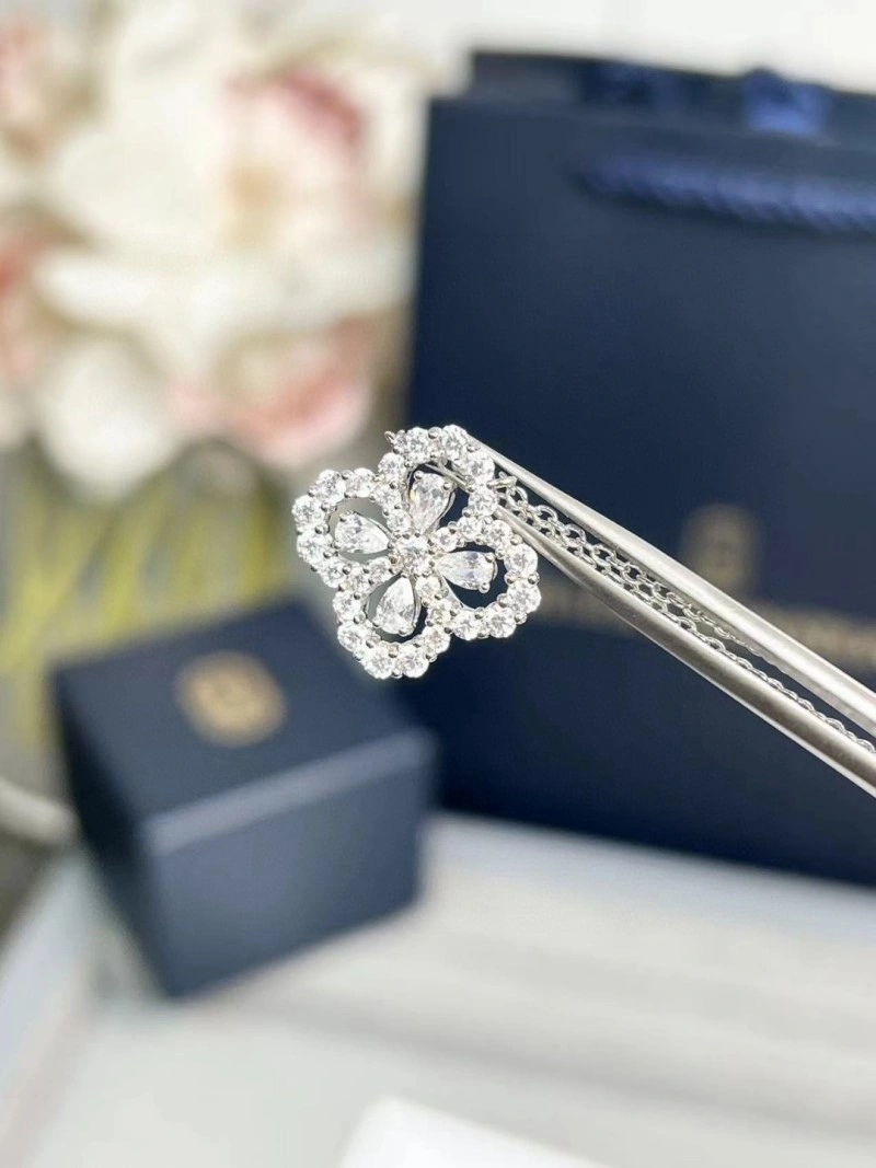 EasyMatch Harry Winston Necklaces 208677