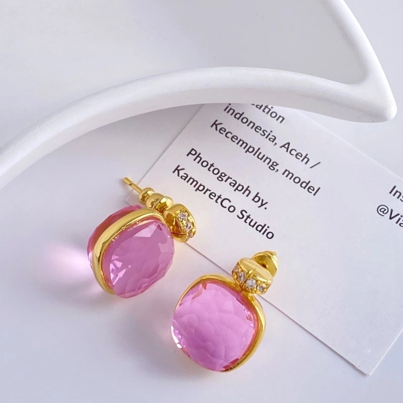 UrbanChic Hefang Earrings 208673